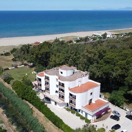 فندق Parco Dei Principi بييسْتوم المظهر الخارجي الصورة